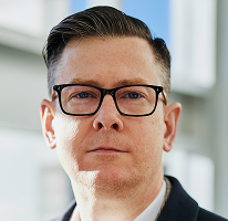 Alexander Hughes 最高経営責任者の肖像 暗号通貨取引企業の経営幹部